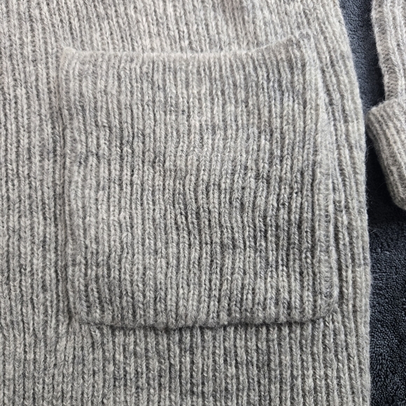 Gray Shawl Collar Button up Shetland Wool Men's Sweater Size M Line Of Trade - Picture 5 of 10